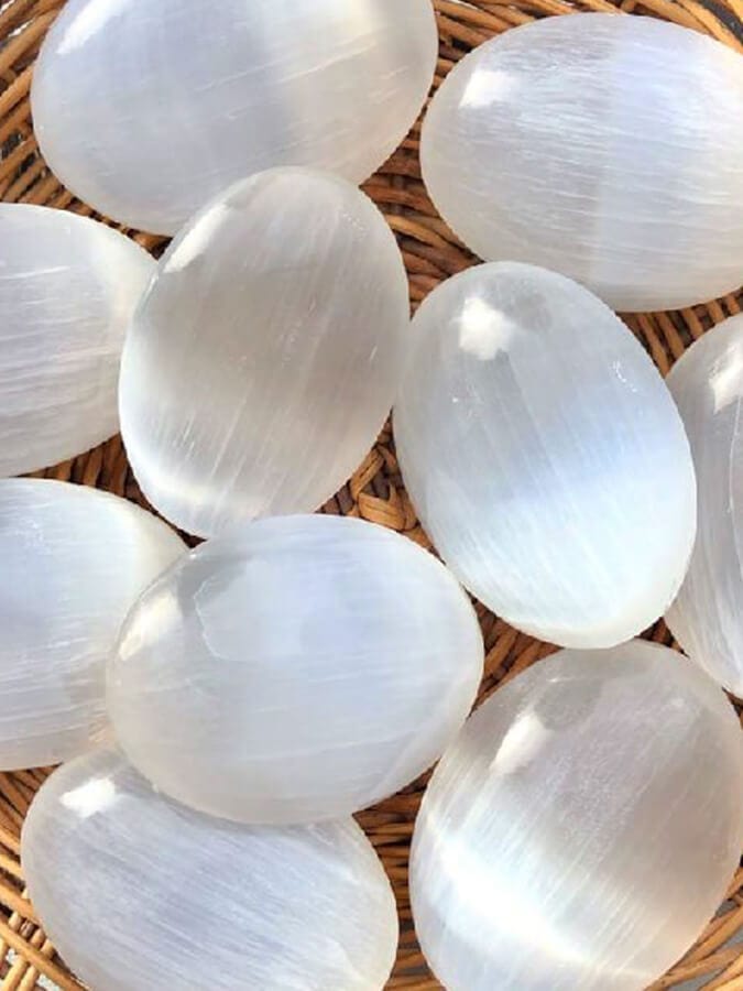YogaStudio Gemstone Selenite Crystal Palm Stone
